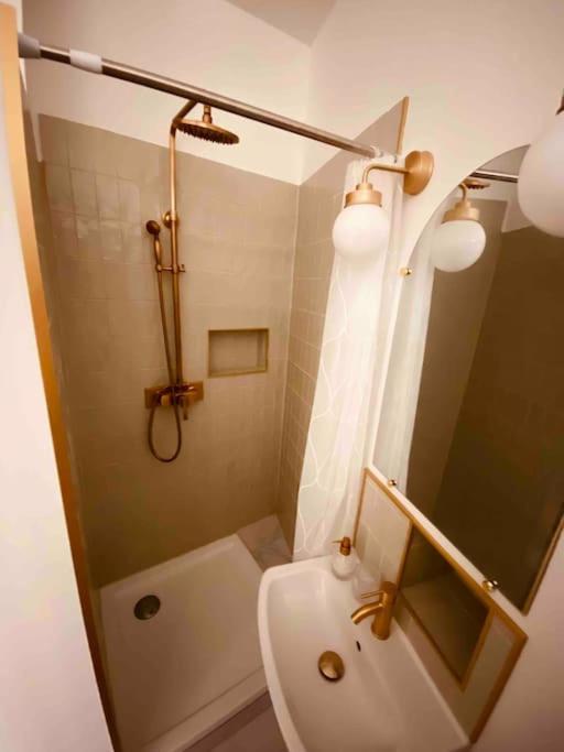 Apartamento Petit Cocon Rien Que Pour Vous ! Dieppe Exterior foto